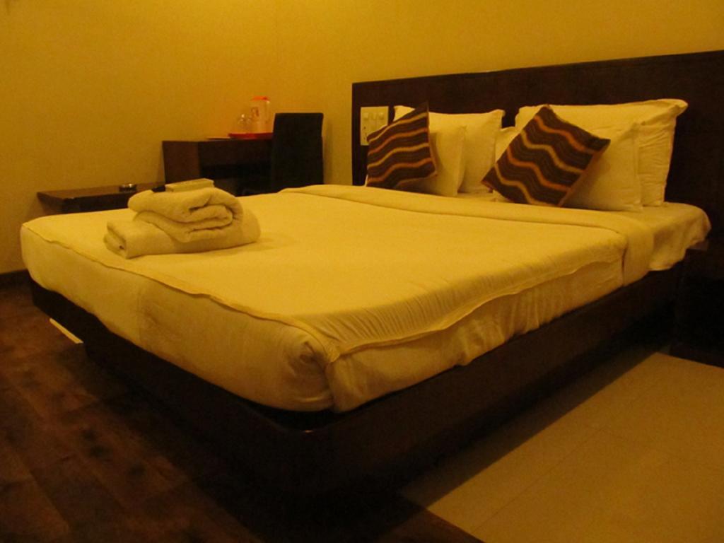 Hotel Sai Regency Daman Cameră foto
