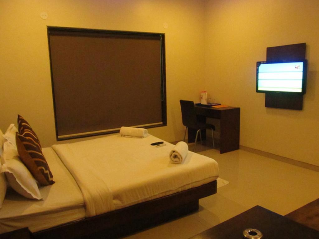 Hotel Sai Regency Daman Cameră foto